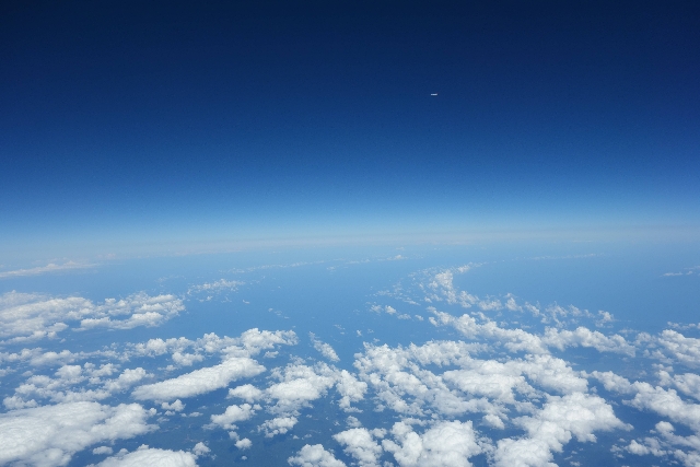 【ANA】飛行機から富士山が見えるのは座席はA列？K列？左右の景色を知る方法