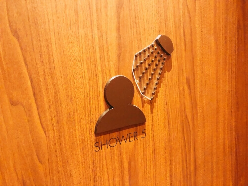 TIATラウンジannexのシャワー