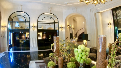 プリンスドガル ラグジュアリーコレクション（Prince de Galles, a Luxury Collection Hotel, Paris）